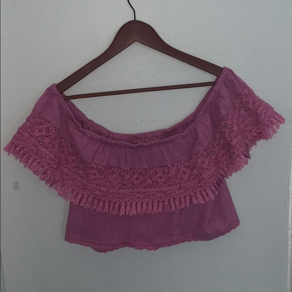 Over the shoulder American eagle shirt - Picture 3 of 3